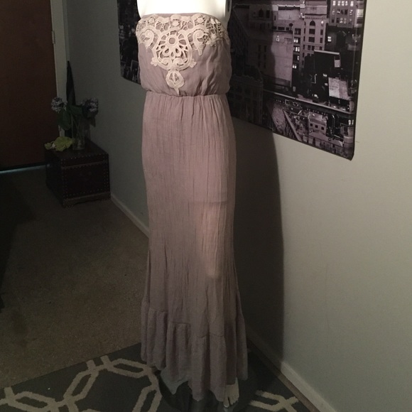 Adorable Lauren Conrad Beige Maxi Dress-Never Worn