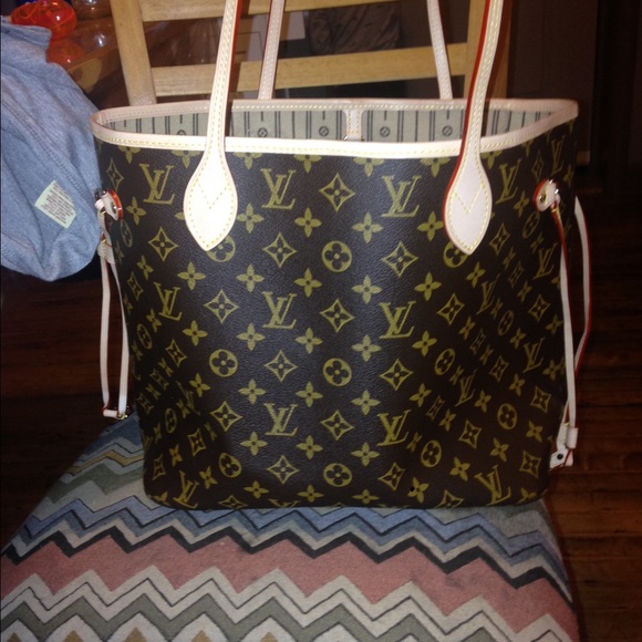 Handbag
