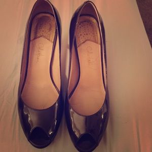 COLE HAAN PUMPS!