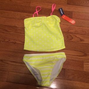 Girls Swimwear. Old Navy Tankini size 6/7