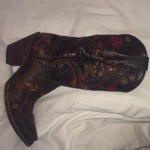 Brown Lucchese handmade Cowgirl Boots