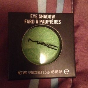 Mac eye shadow