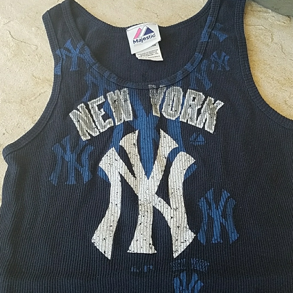 NWOT NY Yankees Tank Top - Picture 2 of 4