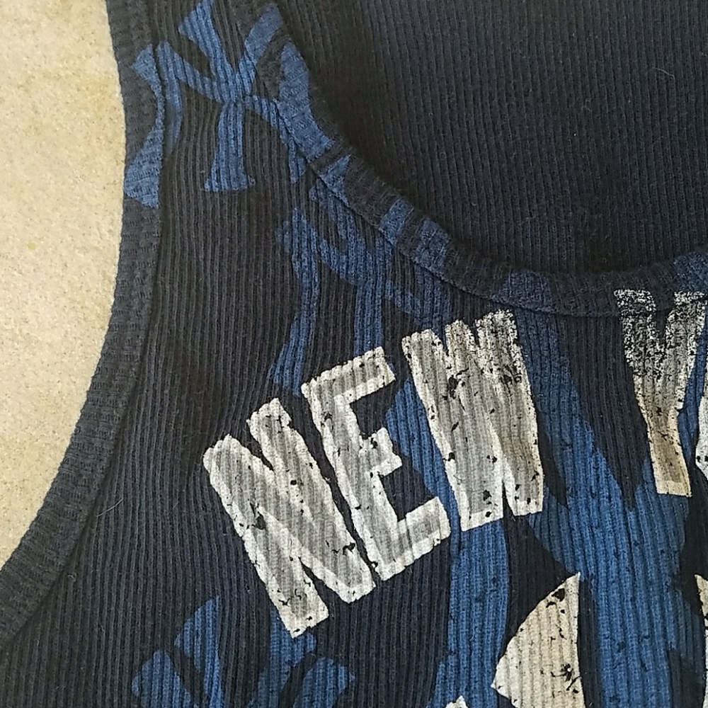 NWOT NY Yankees Tank Top - Picture 4 of 4