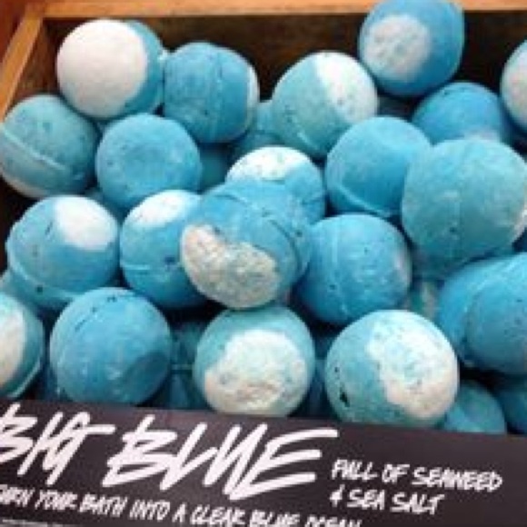 Lush Other - 🚨 SOLD 🚨 LUSH Big Blue Bath Bomb