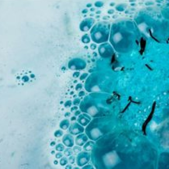 🚨 SOLD 🚨 LUSH Big Blue Bath Bomb - Picture 2 of 2