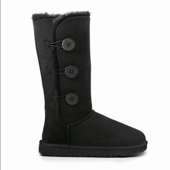 NWOT Black Uggs