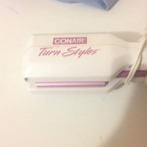 A conair  Turn styles