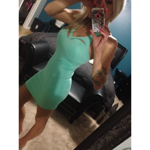 💚💚Mint green fitted mini dress💚💚