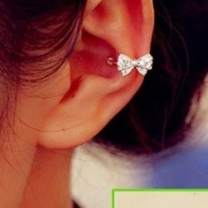 bow ear cuff
