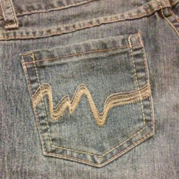 Rue 21 Skinny Jeans - Picture 4 of 4