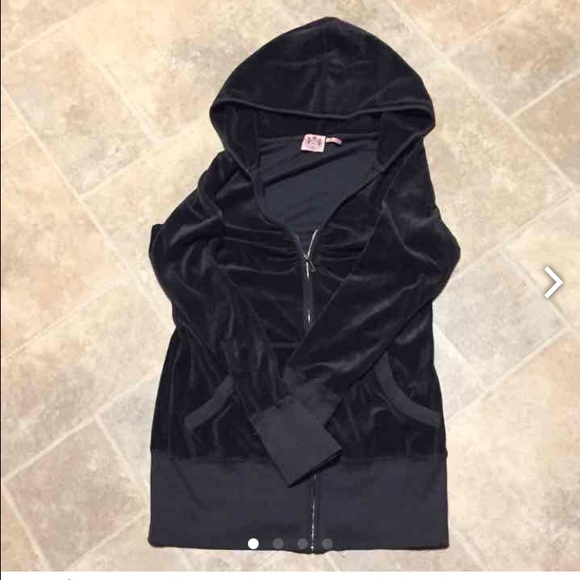 Juicy Couture Zip Up