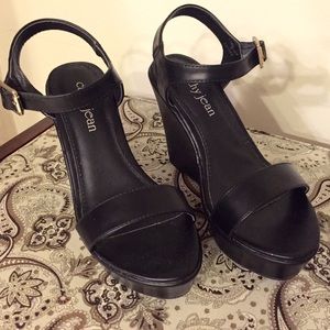 Black wedge sandals