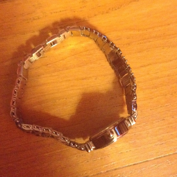 Watch - Picture 2 of 4