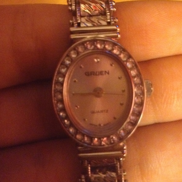 Watch - Picture 3 of 4