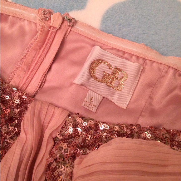 3/$40 💕 Gianni Bini GB Pink Sequin Chiffon Dress - Picture 2 of 4