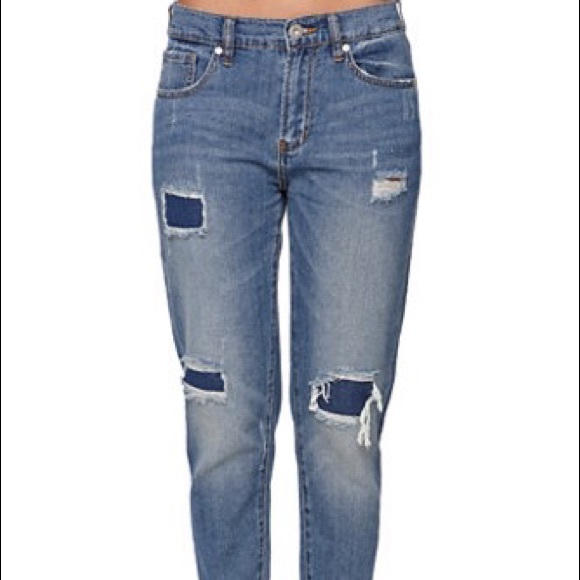 Bullhead Denim Co Boyfriend Jeans - Rip and Repair