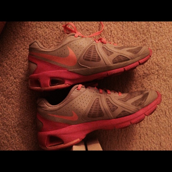 Nike air max running shoes - Picture 1 of 4