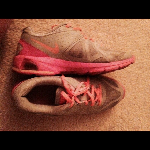 Nike air max running shoes - Picture 3 of 4