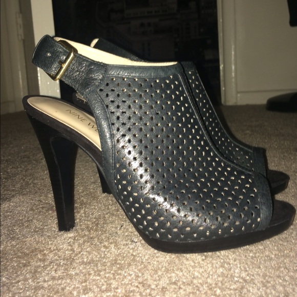 Nine West peep toe heels