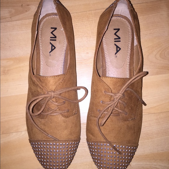 Vintage Brown Flats