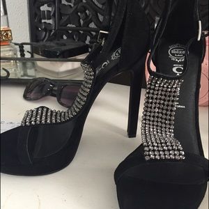 Jeffrey Campbell heels, box included.