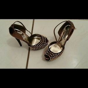 🚫🚫🚫🚫SOLD Steve Madden Obstcl-s