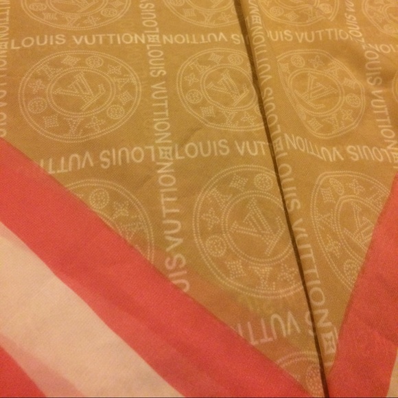 Louis Vuitton Scarf