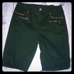 High weisted jeans (spell check )