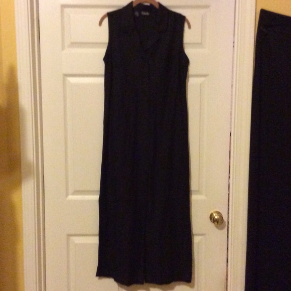 Rafaella Dresses & Skirts - Beautiful sleeveless linen maxi dress