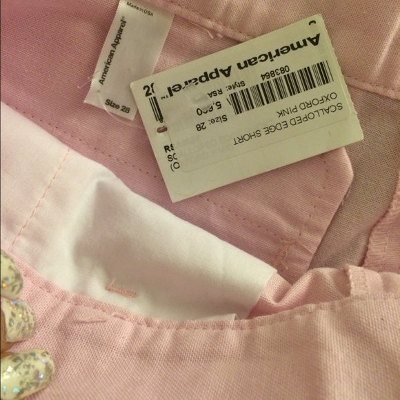 American Apparel Scalloped Edge Short Oxford Pink - Picture 2 of 4