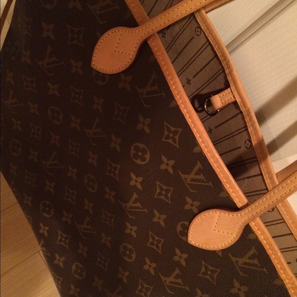 SOLD!!!! Authentic Louis Vuitton never full mm - Picture 4 of 4