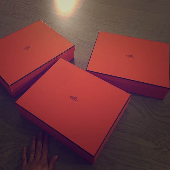 Hermes medium box