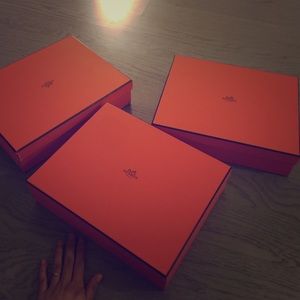 Hermes medium box