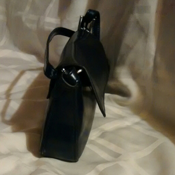Black faux leather clutch - Picture 2 of 3
