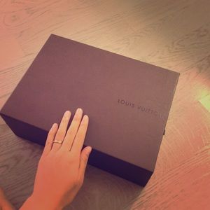 Louis Vuitton shoes box