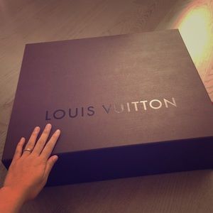 Louis Vuitton large box