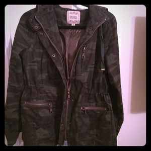 Army print utility jacket