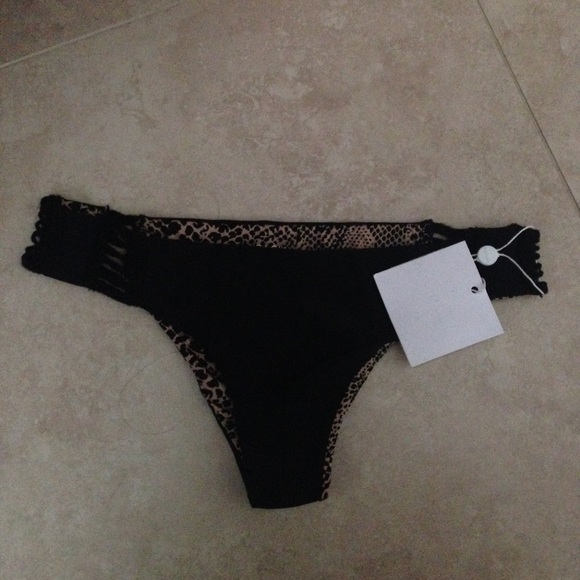Acacia Storm Gili Bottoms ❌sold❌