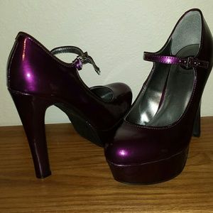 People platform heels