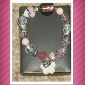 Avon Beaded Chic Bracelet ~ Floral