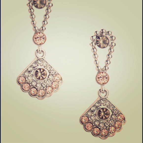 Jewelmint "Geisha" Earrings