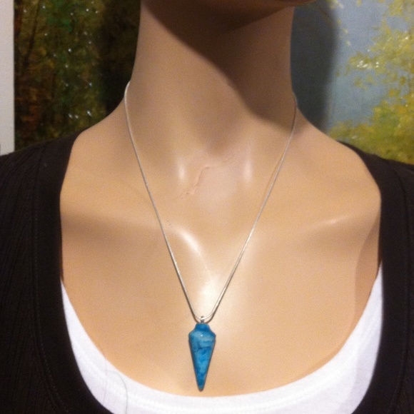 Sexy Blue Agate Necklace .925 Sterling Silver - Picture 5 of 5