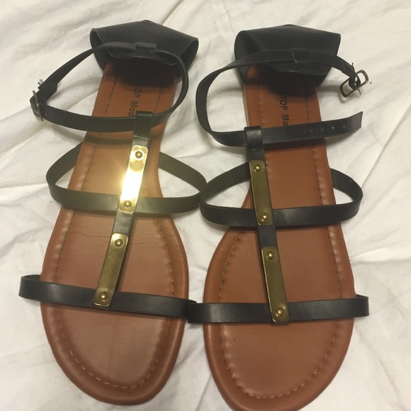 Shoes - Sandals
