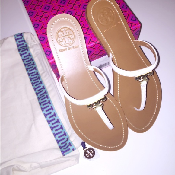 Tory Burch Shoes - Nwt brand new logo flat white