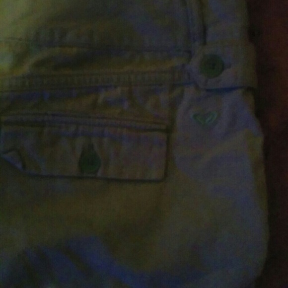Juniors Roxy Shorts - Picture 2 of 4