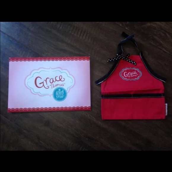 American Girl Doll of the Year Apron - Picture 1 of 2