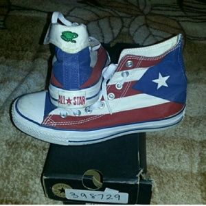 Happy independence day. Puerto rico converse