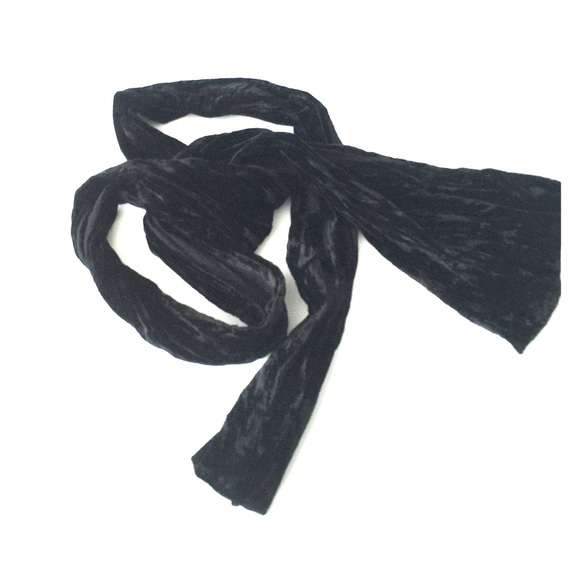 Black Velvet Scarf