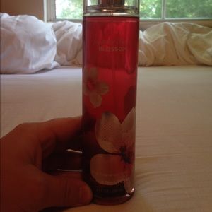 Cherry blossom bath & body works perfume